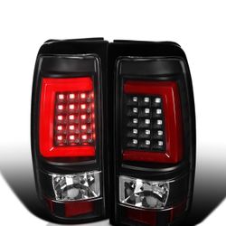 03-06 Chevy Silverado Tail Lights