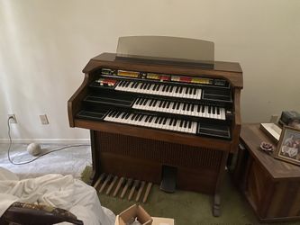 Vintage Organ