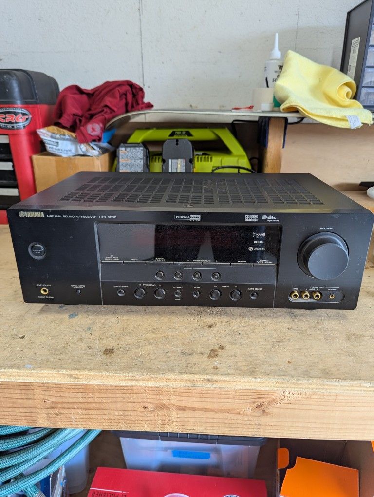 Yamaha AV Receiver