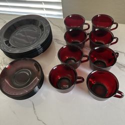 Vintage Ruby Set Plates And Cups 24 Pieces 