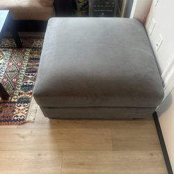 Ottoman-Polyurethane Foam (Very Comfy)