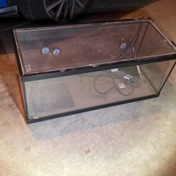 Reptile Cage With Heater And Light And Temperature Gauges