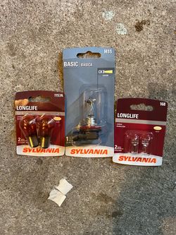 Light Bulbs 2011 Nissan Rogue SL