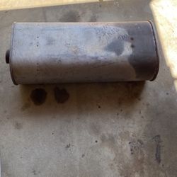 2004 Lincoln Navigator Mufflers 