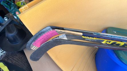 HOCKEY STICKES