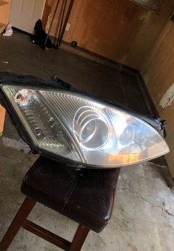 2007-09 Mercedes S class right headlight assembly