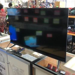 96091 Hisense 40h4030f4 40” 1080p Smart Fhd Tv W/ Remote & Stand 578252