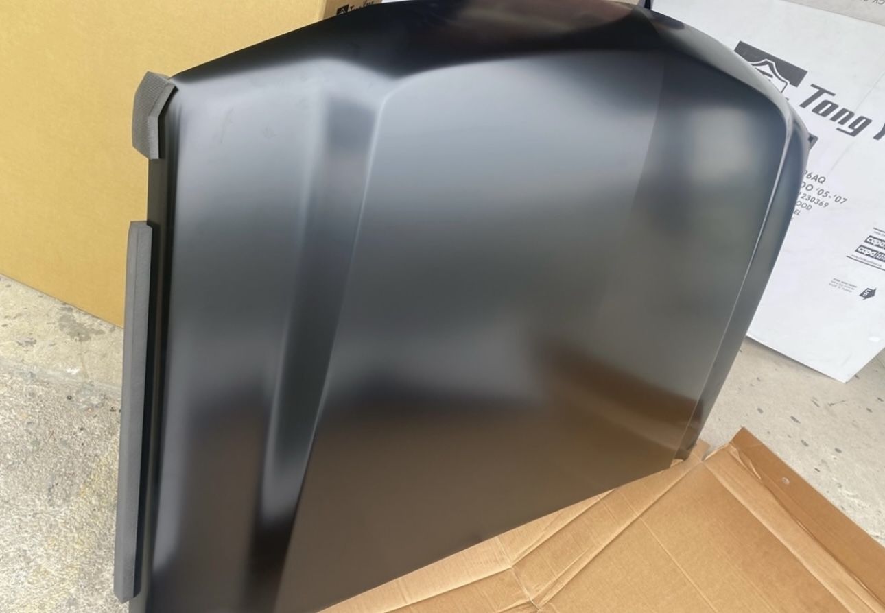 03-06 Silverado Hd Hood