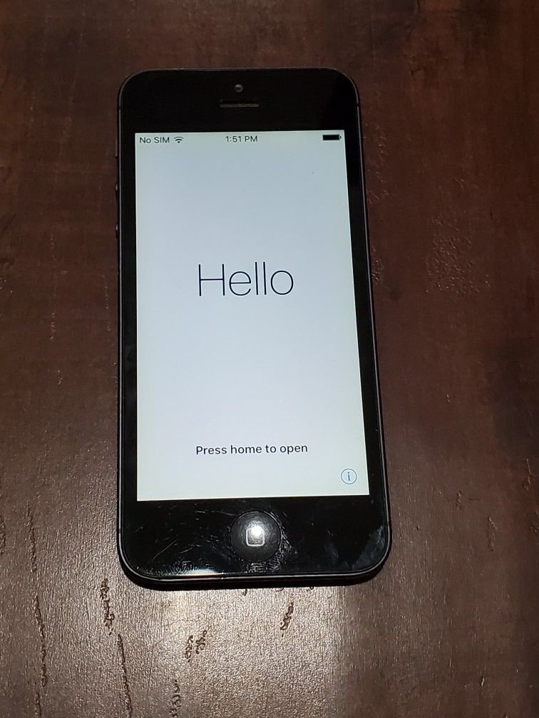 iPhone 5 Black ICLOUD LOCKED FOR PARTS