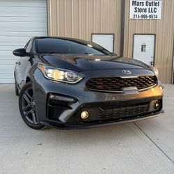 2021 KIA Forte GT-Line