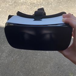 Samsung Virtual Reality Headset