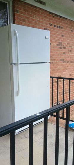Frigidaire 19 cubic ft