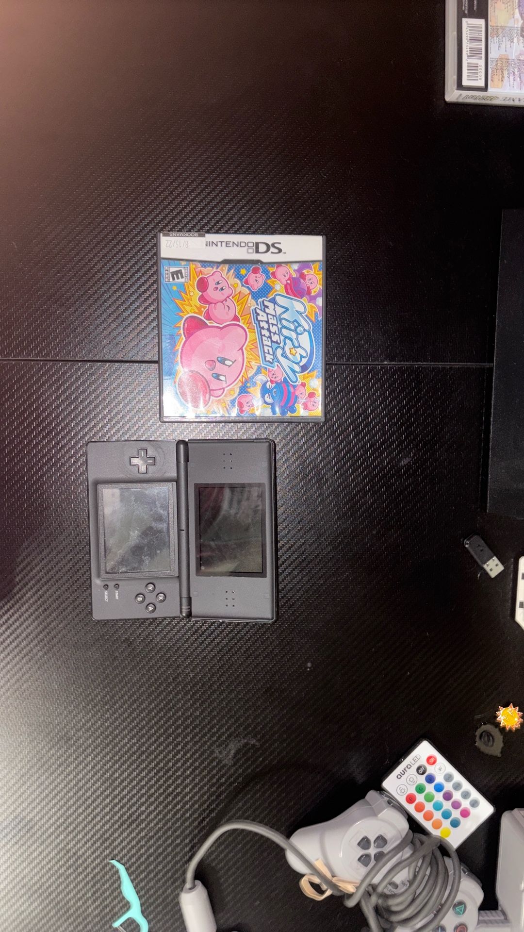 BLACK DS LITE with Kirby mass attack