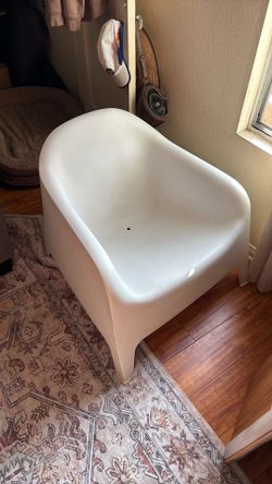 SKARPÖ Armchair, outdoor, white