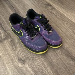 Nike Air Force 1. Court Purple