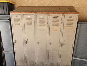 Heavy duty steel loccer