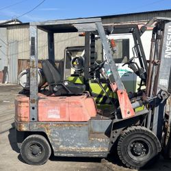 Nissan Forklift 5,000 Lb 