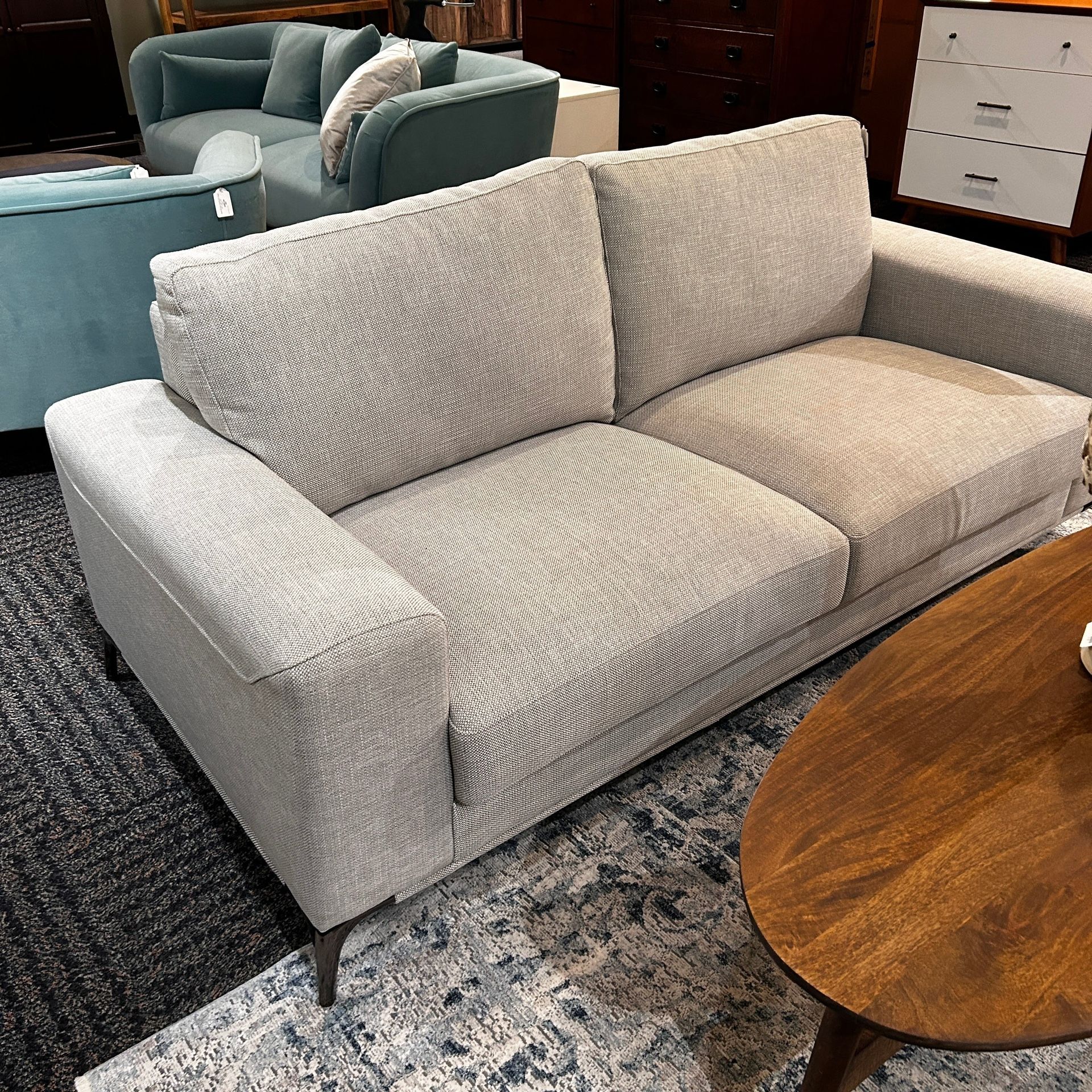 Light Gray Sofa | Clubhouse Platinum Sofa 80"L x 39"D x 35"H