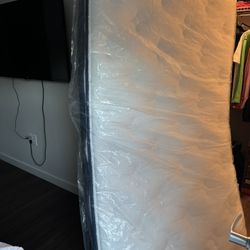 Twin Mattress 