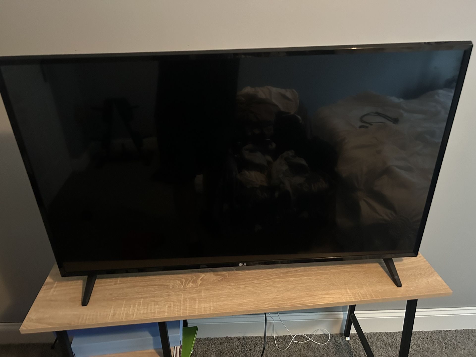43-inch 4K UHD Smart LED LG TV For Sale