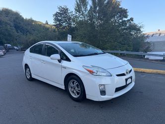 TOYOTA PRIUS II 2010