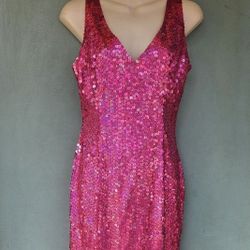 EVENING DRESS💝 FUSHSIA SEQUINS WOMANS SIZE: 6 