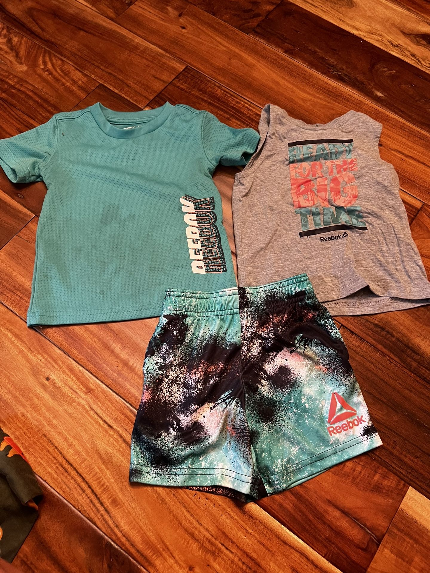 Baby boy’s 3 piece Reebok shorts outfit. Size 18 months.