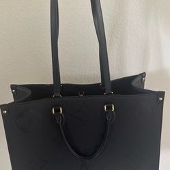 OntheGo GM LV BAG