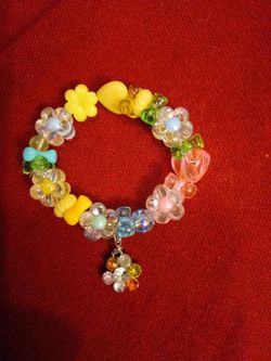 Colorful Flower Bead Stretch Bracelet