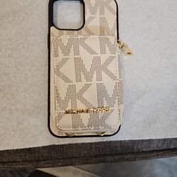 Michael Kors  IPhone  Case And Wallet 