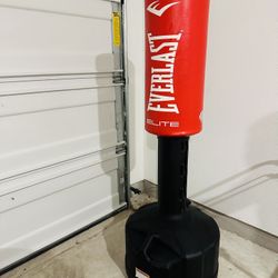 Everlast Elite Freestanding Heavy Bag