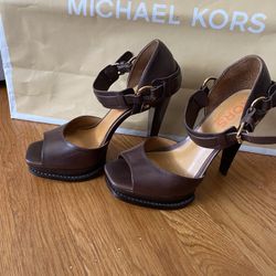 Michael Kors High Heels 5 1/2 Size