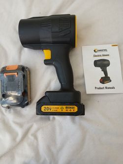 OEEKEE BLOWER WITH TWO RECHARGEABLE  LITHIUM batteries...)powerful blow for shop or car cleanup...OBDI  ll...Battery disconnect switch..Crosman 400 pe