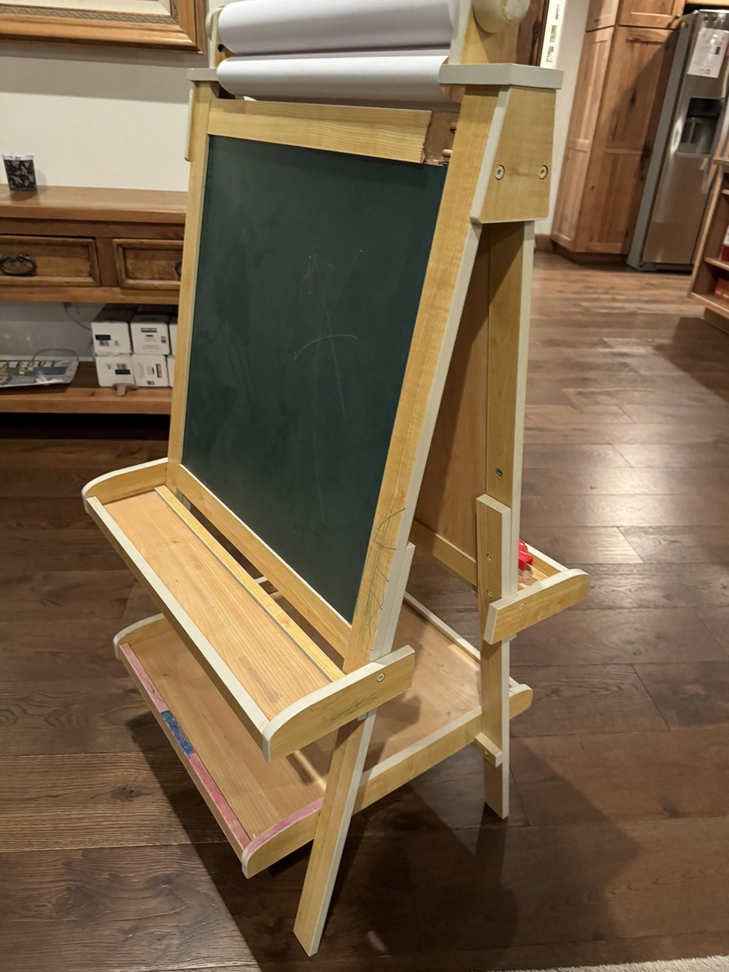 Kidcraft Easel