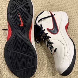 Nike Leather Basketball Shoes Size 11