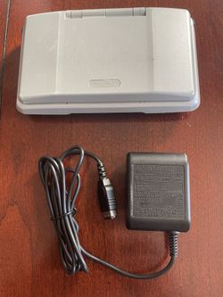Nintendo DS  Silver Unit