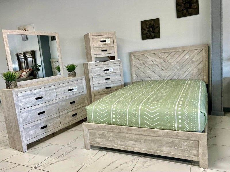 Brand new Queen and King Size Wooden Bedroom Set-Bed Frame,No down Payment