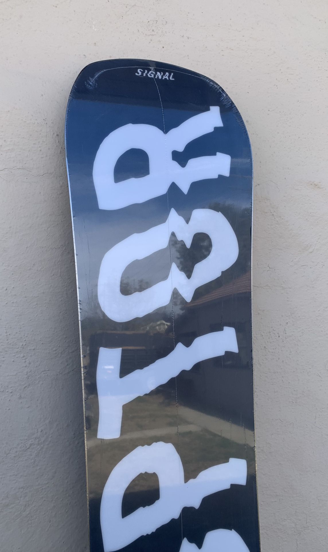 Signal Disruptor-In Bloom Freestyle Women’s Men’s Youth Snowboard 152cm for  Sale in Loma Linda, CA - OfferUp