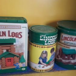 Vintage Lincoln Logs Toys