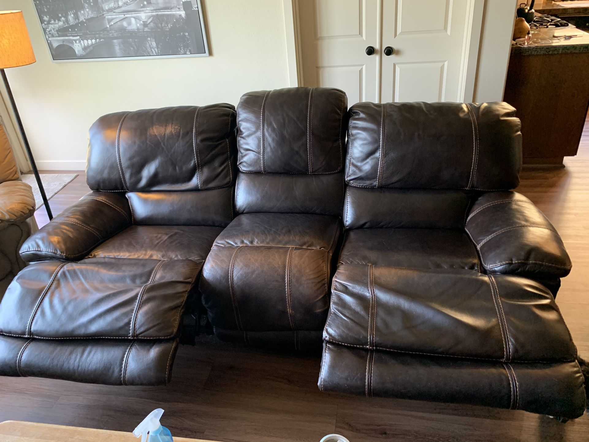 Leather couch for Sale in Hillsboro, OR - OfferUp