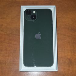 Green iPhone 13 (256GB) | iCloud & Carrier Unlocked