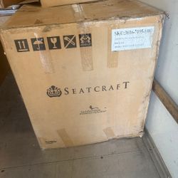 (BRAND NEW) Theater Chair 