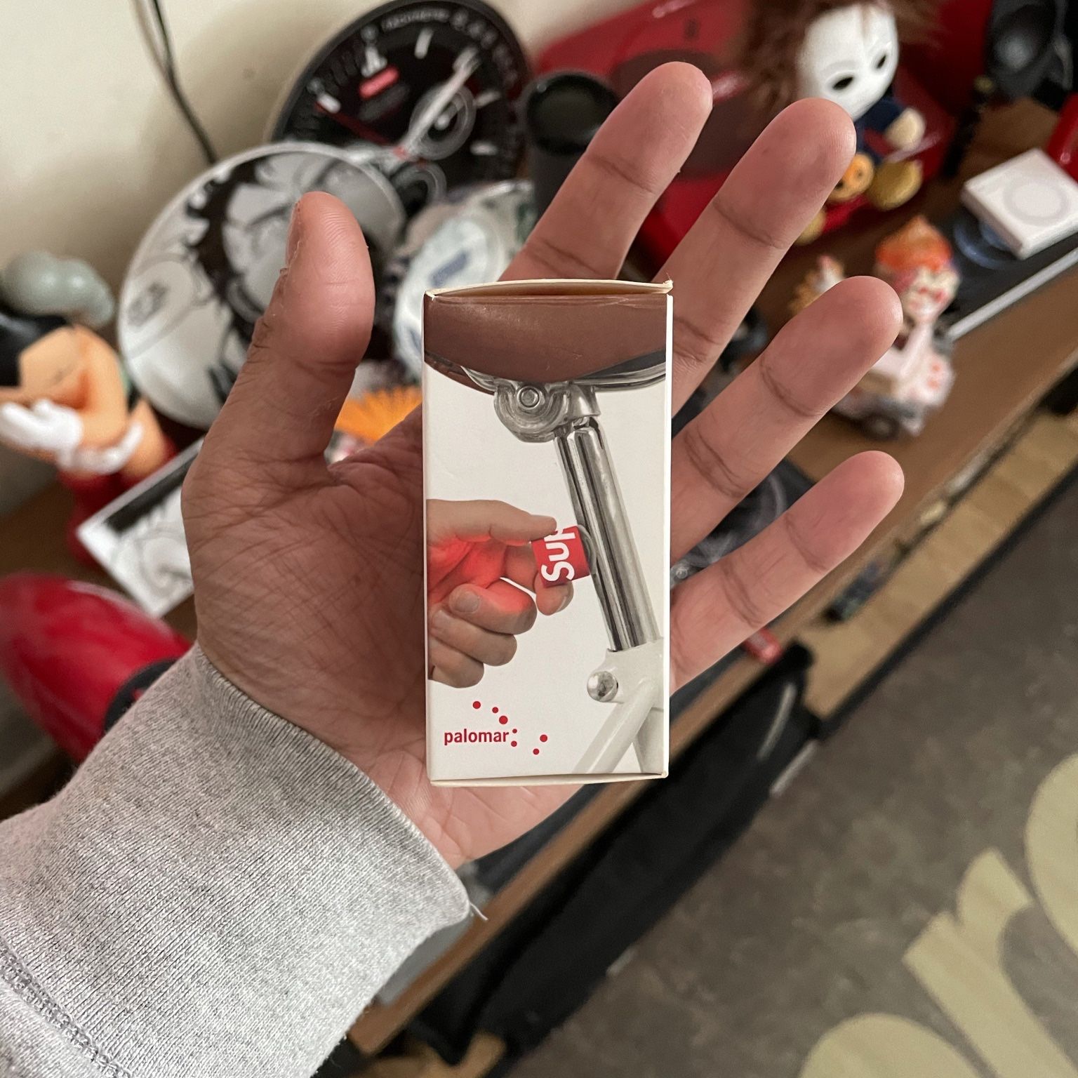 Supreme Lucetta Magnetic Bike Lights FW18 for Sale in Queens, NY