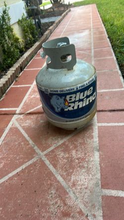 Empty 15 gallon propane tank