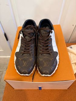 Louis Vuitton Men’s Run Away Sneakers Triple Monogram LV Size 6 US