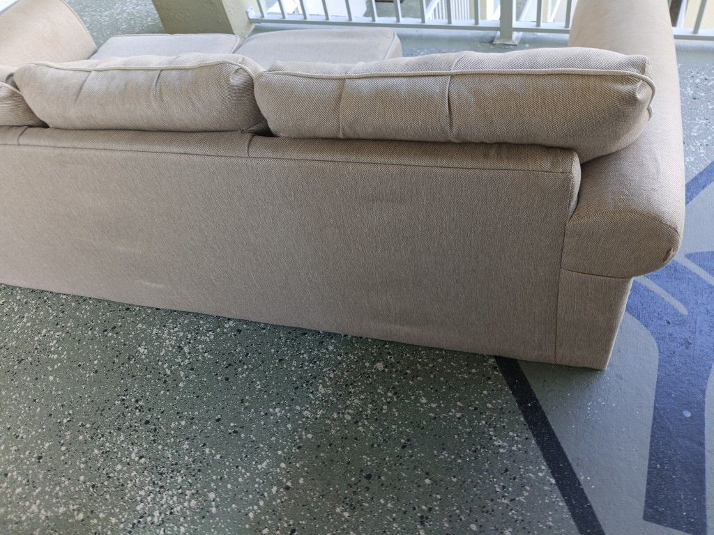 Couches And End Table