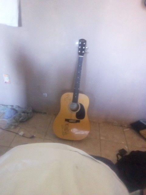 Guitar $15