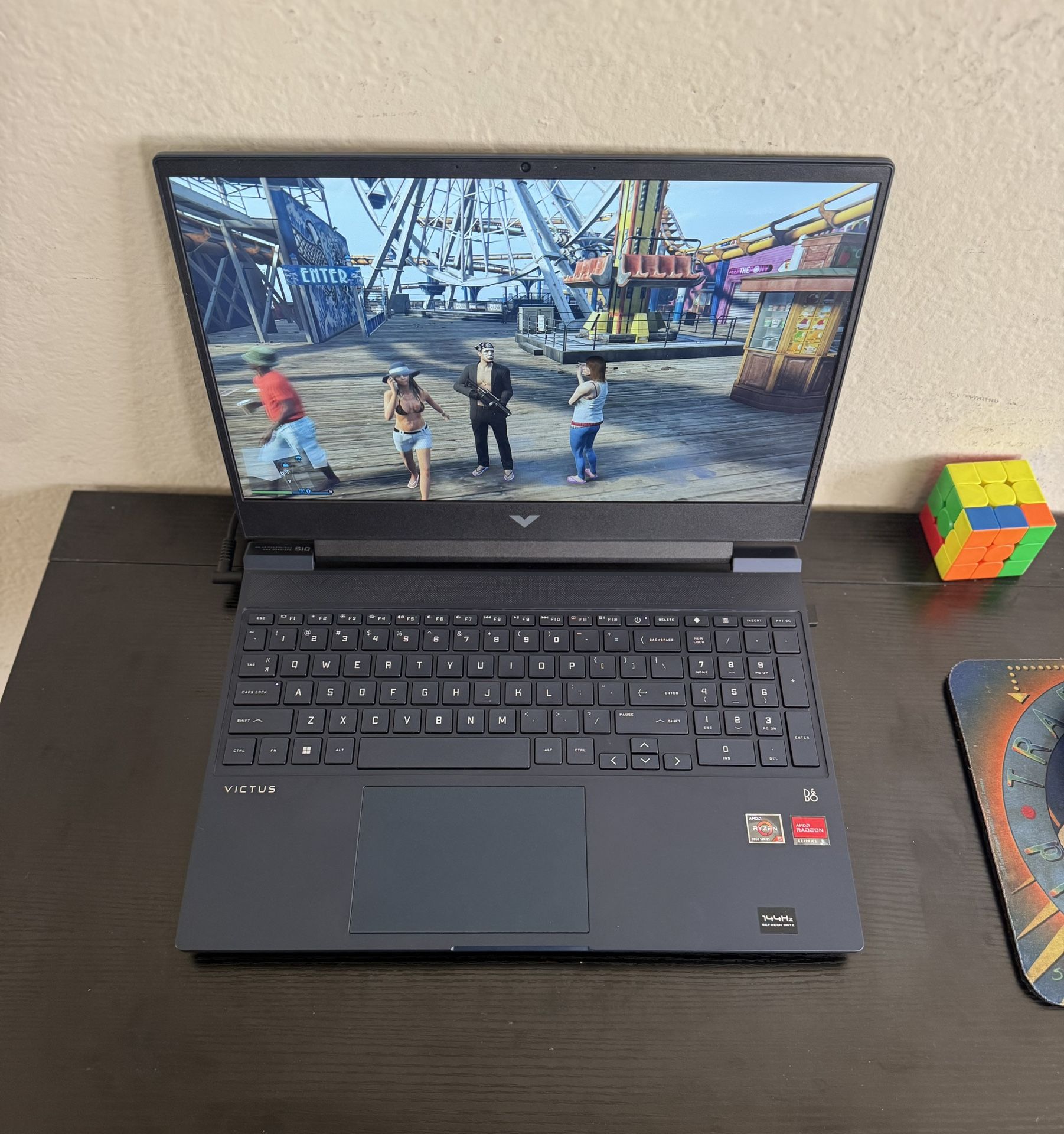 HP Victus 15z-fb000 – Ryzen 5 / RX 6500M / 16 GB / 500 GB NVMe + Free Logitech G502X 