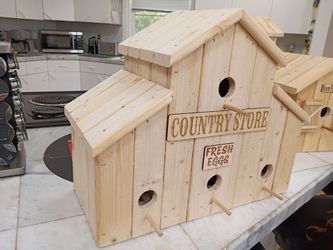 COUNTRY STORE BIRD BARN