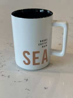 Starbucks Reserve Exclusive Seattle SEA Books Coffee Rain Mug, 12 fl oz - New!